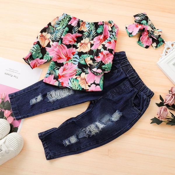 clothing sets 3pcs flower summer kids clothes baby toddler girls off shoulder floral +jeans hole pants +hairband, White
clothing sets 3pcs flower summer kids clothes baby toddler girls off shoulder floral +jeans hole pants +hairband, White