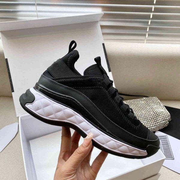 2021 spring designer luxury sneakers men women reflective shoes air casual party velvet thick bottom mixed mesh surface fiber quality, Black
2021 spring designer luxury sneakers men women reflective shoes air casual party velvet thick bottom mixed mesh surface fiber quality, Black