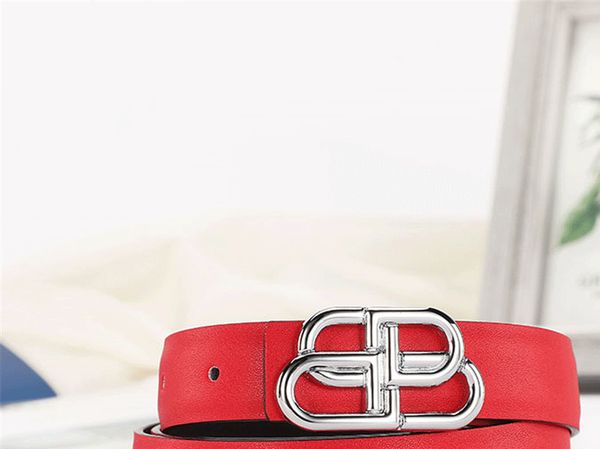 2022 selling leather belt fashion mens womens big gold silver black buckle classical designer belts with box, Black;brown
2022 selling leather belt fashion mens womens big gold silver black buckle classical designer belts with box, Black;brown