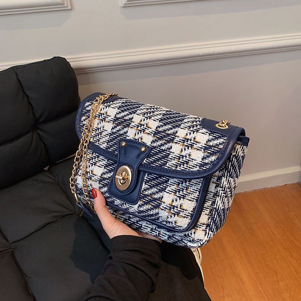 checkered small square bag women's 2021 chain armpit bag messenger single shoulder foreign style
checkered small square bag women's 2021 chain armpit bag messenger single shoulder foreign style