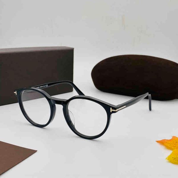 2022 factory wholesale glasses vintage tf5524 optical eyeglasses frames fashion acetate women reading myopia prescription glasses men women, White;black
2022 factory wholesale glasses vintage tf5524 optical eyeglasses frames fashion acetate women reading myopia prescription glasses men women, White;black