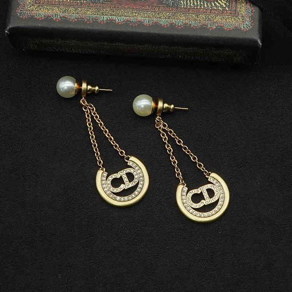70% off pearl pendant half ring letter full diamond sense temperament fashion earrings, Silver
70% off pearl pendant half ring letter full diamond sense temperament fashion earrings, Silver