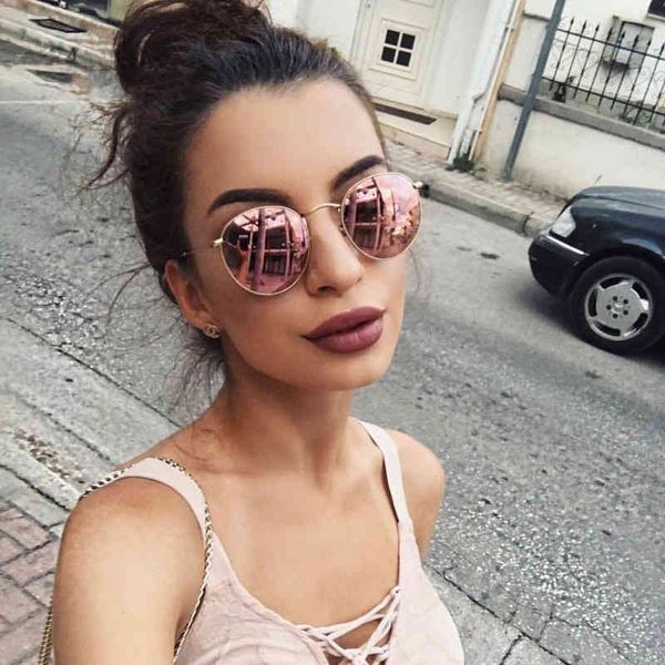 18 colour vintage oval small metal frame sunglasses women brand designer sun glasses female eyewear oculos de sol uv400 glasses wholesale, White;black
18 colour vintage oval small metal frame sunglasses women brand designer sun glasses female eyewear oculos de sol uv400 glasses wholesale, White;black