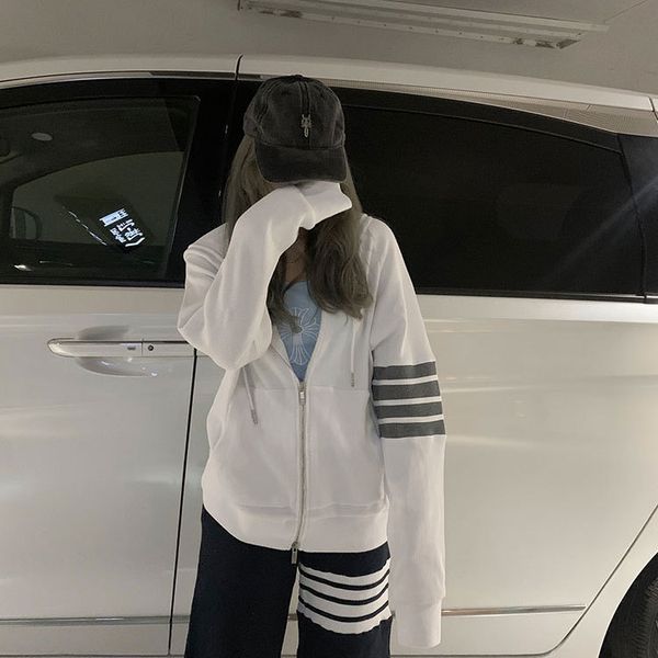 fall 20 trend waffle tb four bar sweater zipper hoodie fine check coat for men and women, White;black
fall 20 trend waffle tb four bar sweater zipper hoodie fine check coat for men and women, White;black