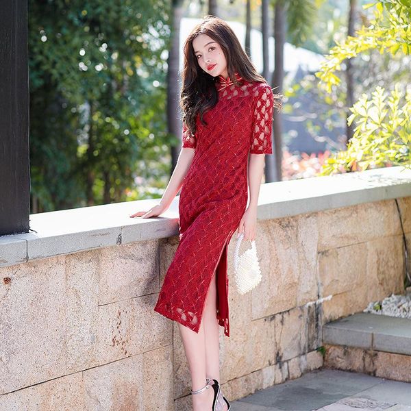 lady mandarin collar red lace hollow out cheongsam elegant short sleeve qipao vintage chinese wedding novelty vestidos ethnic clothing
lady mandarin collar red lace hollow out cheongsam elegant short sleeve qipao vintage chinese wedding novelty vestidos ethnic clothing
