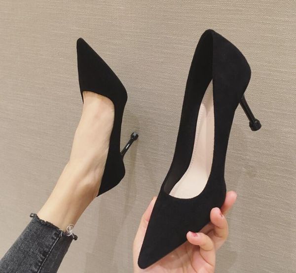 dress shoes high heels women's thin suede light mouth 6cm heel single professional work black spring and autum
dress shoes high heels women's thin suede light mouth 6cm heel single professional work black spring and autum