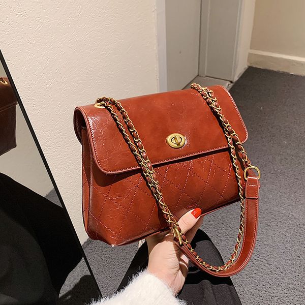 lingge embroidered thread bag female 2021 fashion single shoulder chain messenger autumn texture soft leather
lingge embroidered thread bag female 2021 fashion single shoulder chain messenger autumn texture soft leather