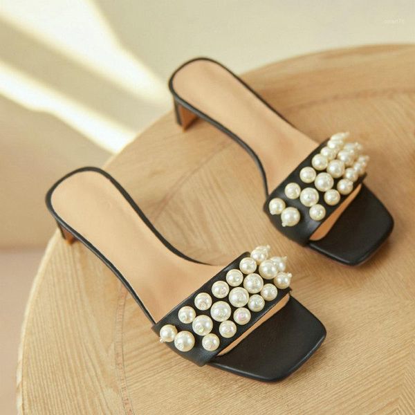 slippers 2021 ladies genuine leather thick heels footwear summer fashion outside women slipper mules shoes size 41 42 431, Black
slippers 2021 ladies genuine leather thick heels footwear summer fashion outside women slipper mules shoes size 41 42 431, Black