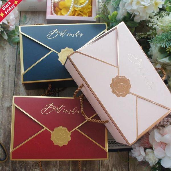 21.5*14*8cm 10pcs gold red blue wish envelop paper box with handle candy cookie chocolate macaroon wedding gift packaging wrap
21.5*14*8cm 10pcs gold red blue wish envelop paper box with handle candy cookie chocolate macaroon wedding gift packaging wrap