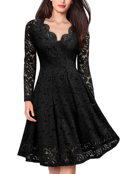 Autumn and winter women's lace dress women's long-sleeved V-neck big swing, Black;gray
Autumn and winter women's lace dress women's long-sleeved V-neck big swing, Black;gray