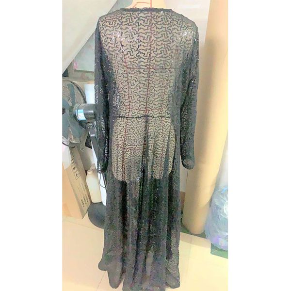 2021autumn maxi dresses for women v neck long sleeve dress night club transparent plus size women dress wholesale dropshipping, Black;gray
2021autumn maxi dresses for women v neck long sleeve dress night club transparent plus size women dress wholesale dropshipping, Black;gray