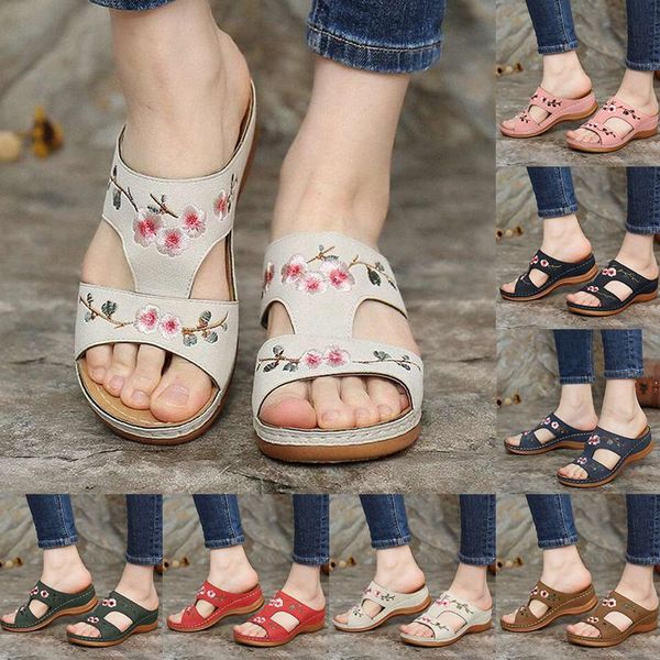 summer retro woman sandals platforn slippers flower print ethnic flat shoes comfortable casual female slides, Black
summer retro woman sandals platforn slippers flower print ethnic flat shoes comfortable casual female slides, Black