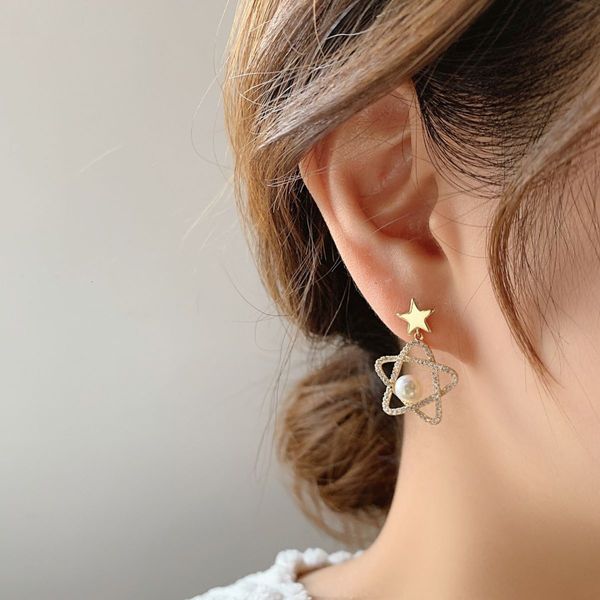 925 silver needle pearl diamond five pointed star french temperament net red simple personality forest earrings female, Golden;silver
925 silver needle pearl diamond five pointed star french temperament net red simple personality forest earrings female, Golden;silver