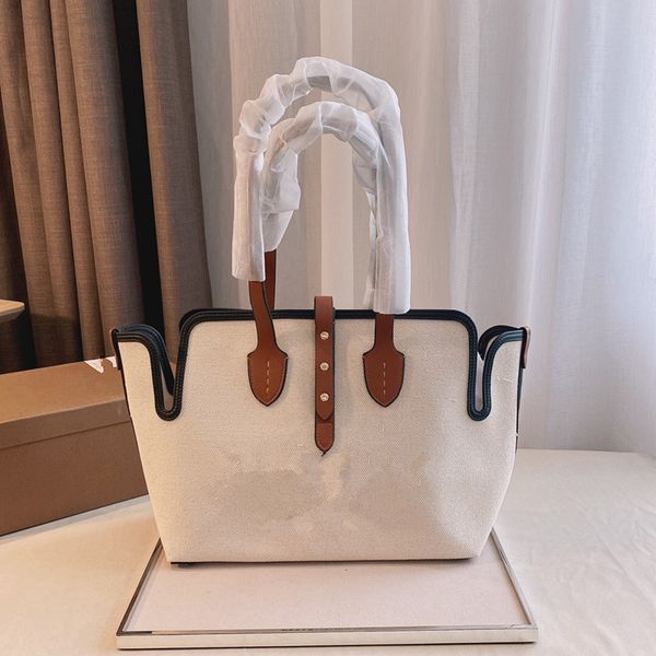 all-match ladies shoulder bag 2021 foreign style high-end luxury handbags large capacity high-quality designer backpack price concessions ma
all-match ladies shoulder bag 2021 foreign style high-end luxury handbags large capacity high-quality designer backpack price concessions ma