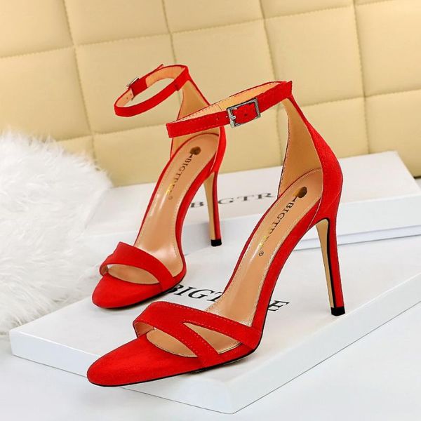 sandals women flock suede leather pointed toe ankle strap thin heel simple evening dress party shoes black
sandals women flock suede leather pointed toe ankle strap thin heel simple evening dress party shoes black