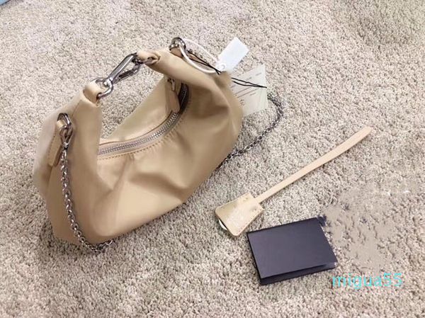 famous design fashion brand handbag for women cross-body nylon bag with metal chain nylon pouch bag
famous design fashion brand handbag for women cross-body nylon bag with metal chain nylon pouch bag