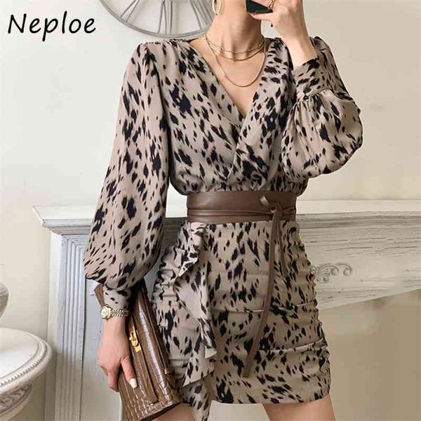v neck cross design slim dress women high waist hip ruffles patch knee length vestidos pullover long sleeve leopard robe 210422, Black;gray
v neck cross design slim dress women high waist hip ruffles patch knee length vestidos pullover long sleeve leopard robe 210422, Black;gray