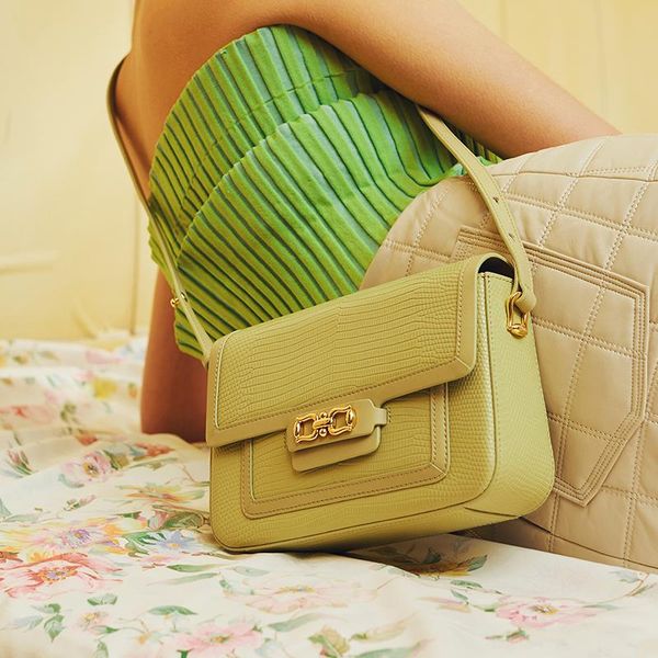 evening bags la festin 2021 fashion lizard pattern single shoulder crossbody luxury designer handbag leather small square bag
evening bags la festin 2021 fashion lizard pattern single shoulder crossbody luxury designer handbag leather small square bag