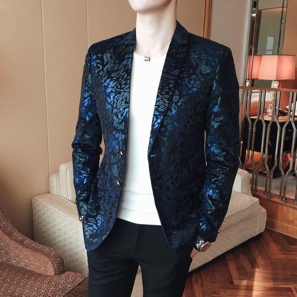 men's suits & blazers 2021 brand clothing spring high-end business suit/male slim fit printing leisure blazers/male dress coats homme, White;black
men's suits & blazers 2021 brand clothing spring high-end business suit/male slim fit printing leisure blazers/male dress coats homme, White;black