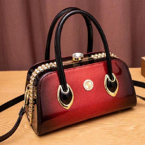 women's bag fashion leather portable large capacity cross slung patent boston clip wallets, Red;black
women's bag fashion leather portable large capacity cross slung patent boston clip wallets, Red;black