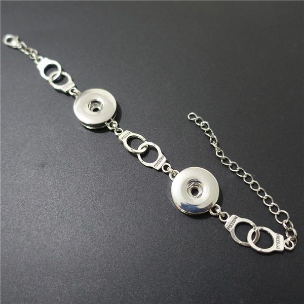 charm bracelets om handcuffs bracelet metal interchangeable 18mm snap buttons wristband fashion jewelry, Golden;silver
charm bracelets om handcuffs bracelet metal interchangeable 18mm snap buttons wristband fashion jewelry, Golden;silver