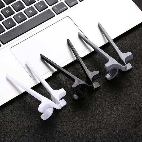 chopsticks 1pc training game potato chips clip practice keep fingers clean when playing games
chopsticks 1pc training game potato chips clip practice keep fingers clean when playing games