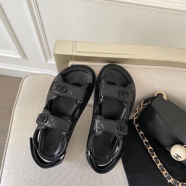 interlocking chain logo leather slingback sandals with women's luxury designers brands closure sandal casual slides platform slide flat, Black
interlocking chain logo leather slingback sandals with women's luxury designers brands closure sandal casual slides platform slide flat, Black