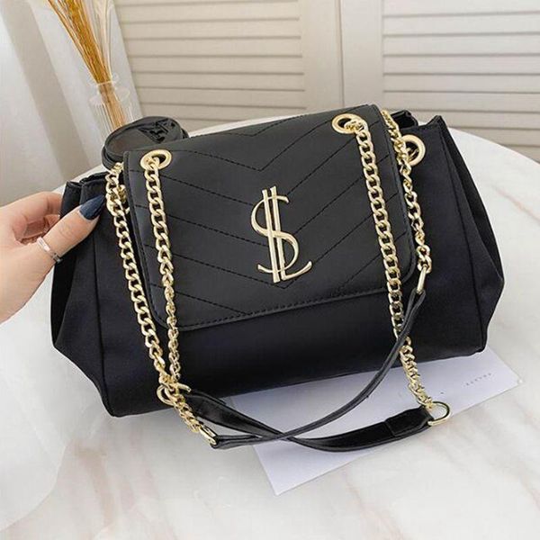 2021high-quality designer female handbag metal decorative woman bag luxury messenger large capacity one-shoulder crossbodbag evening bags
2021high-quality designer female handbag metal decorative woman bag luxury messenger large capacity one-shoulder crossbodbag evening bags