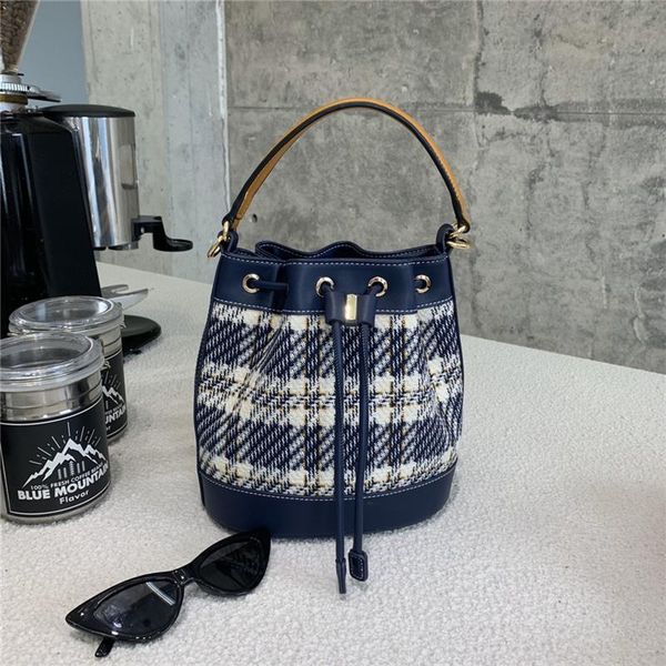 evening bags pu bucket bag for women 2021 fashion plaid lattice crossbody ladies designer purses and handbags
evening bags pu bucket bag for women 2021 fashion plaid lattice crossbody ladies designer purses and handbags