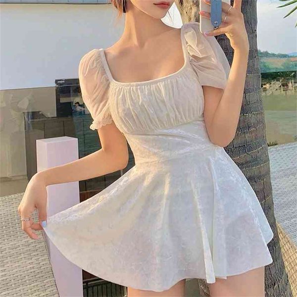factory9e8v new fashion one-piece swimsuit with small chest 2020 gathered in south korea, White;black
factory9e8v new fashion one-piece swimsuit with small chest 2020 gathered in south korea, White;black