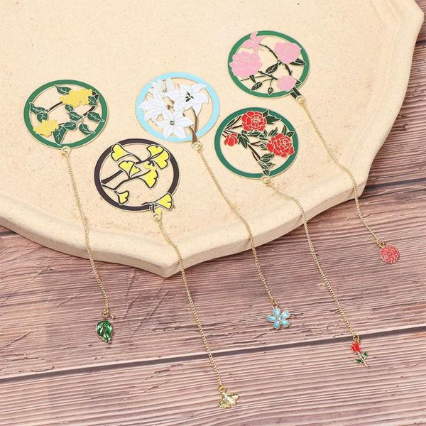 chinese style brass fan-shaped bookmark pendant book clip page marker metal tassel stationery school office supplies
chinese style brass fan-shaped bookmark pendant book clip page marker metal tassel stationery school office supplies