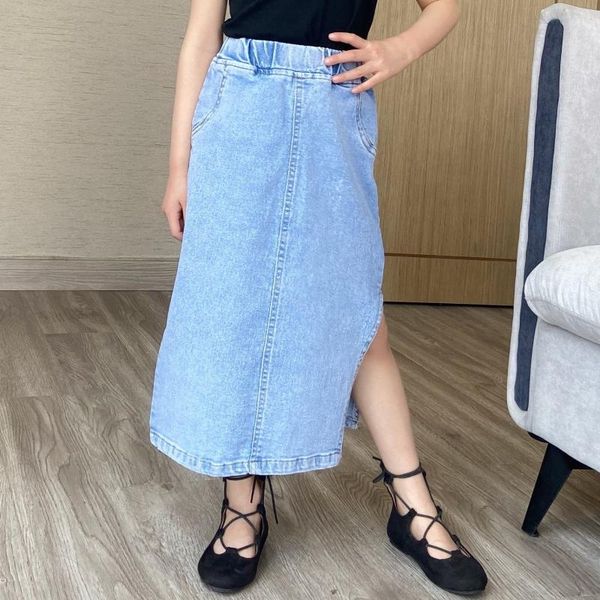 girl's buttock split denim skirt 2021 spring and summer fashion middle large children's casual pants high wa jeans, Blue
girl's buttock split denim skirt 2021 spring and summer fashion middle large children's casual pants high wa jeans, Blue