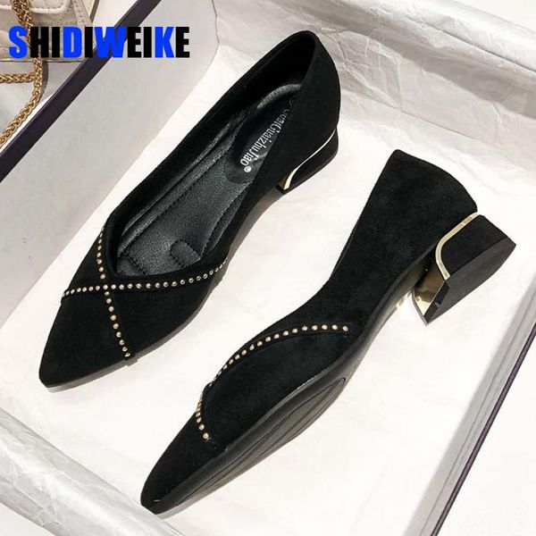 dress shoes 2021 spring fashion suede women rivets lady chunky block pointed toe black blue 3cm high heels studded pumps
dress shoes 2021 spring fashion suede women rivets lady chunky block pointed toe black blue 3cm high heels studded pumps
