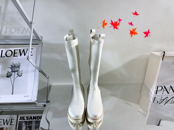 2022 fashion love women boots chunky heel martin laureate boot black white yellow martins woman shoes with box and logo size 35-40 -k137
2022 fashion love women boots chunky heel martin laureate boot black white yellow martins woman shoes with box and logo size 35-40 -k137