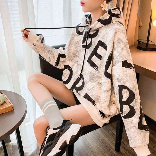 autumn and winter 2021 korean version new loose large all over printed letters plush medium long fat mm drawstring hooded women's, Blue;black
autumn and winter 2021 korean version new loose large all over printed letters plush medium long fat mm drawstring hooded women's, Blue;black