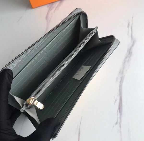 luxury designer letter wallets bags business casual men's clutch bag brand old flower wallet coin purse large capacity multi-card femal, Brown;gray
luxury designer letter wallets bags business casual men's clutch bag brand old flower wallet coin purse large capacity multi-card femal, Brown;gray