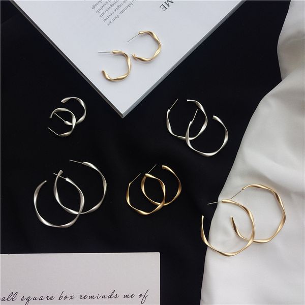 s925 silver spiral twisted round earrings female matte texture simple earrings, Golden
s925 silver spiral twisted round earrings female matte texture simple earrings, Golden