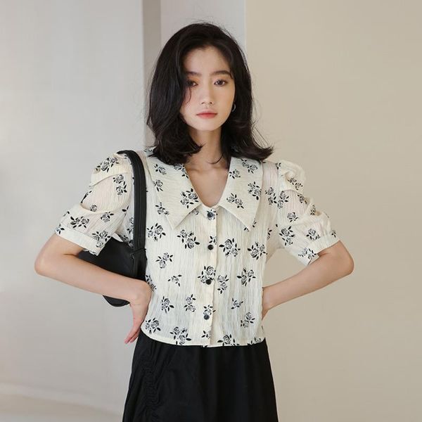 women's blouses & shirts chic turn-down collar puff sleeve women blouse vintage floral print summer short french style elegant female, White
women's blouses & shirts chic turn-down collar puff sleeve women blouse vintage floral print summer short french style elegant female, White