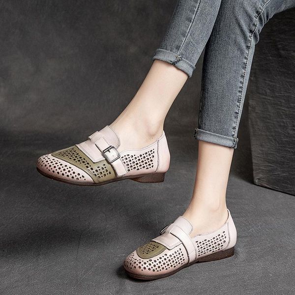 sandals 2021 style leather retro hollow solid color soft bottom low-round toe women's casual foot, Black
sandals 2021 style leather retro hollow solid color soft bottom low-round toe women's casual foot, Black