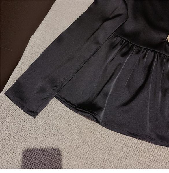 women's blouses & shirts temperament off shoulder satin shirt women long sleeve blouse 2021 spring lady blusas femme, White
women's blouses & shirts temperament off shoulder satin shirt women long sleeve blouse 2021 spring lady blusas femme, White