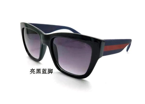 868 men classic design sunglasses fashion oval frame coating uv400 lens carbon fiber legs summer style eyewear with, White;black
868 men classic design sunglasses fashion oval frame coating uv400 lens carbon fiber legs summer style eyewear with, White;black