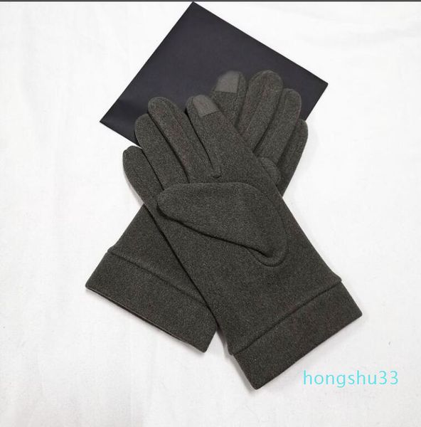 five fingers gloves women winter thermalwomens warm wrist mittens driving no box, Blue;gray
five fingers gloves women winter thermalwomens warm wrist mittens driving no box, Blue;gray