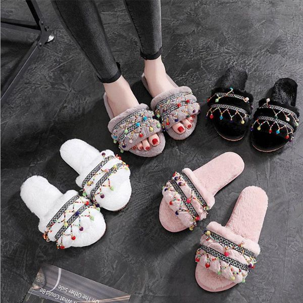 women's cotton slippers flat bottomed antiskid thermal cow's tendon bottom national style fur, Black
women's cotton slippers flat bottomed antiskid thermal cow's tendon bottom national style fur, Black