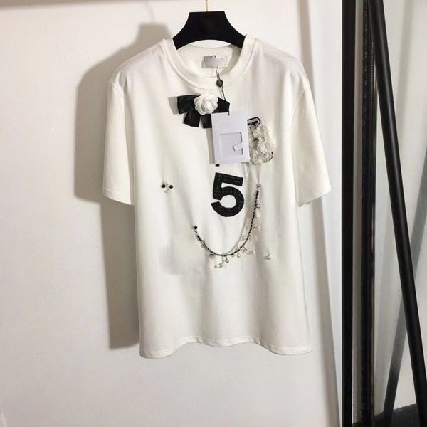 new designer 2021 ms t-shirt stereo nail bead camellia garden round collar short sleeve t-shirt, White
new designer 2021 ms t-shirt stereo nail bead camellia garden round collar short sleeve t-shirt, White