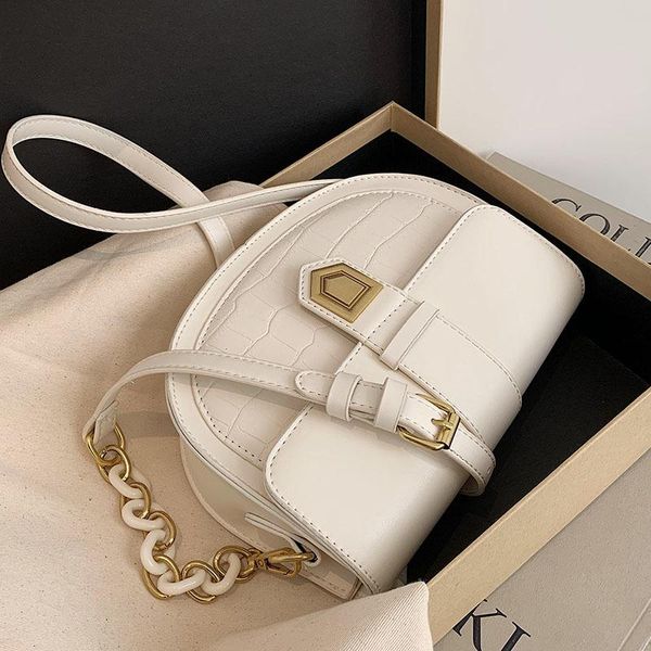 high-level niche texture small bag girl 2021 fashion 100 burst saddle oblique foreign gas cosmetic bags & cases
high-level niche texture small bag girl 2021 fashion 100 burst saddle oblique foreign gas cosmetic bags & cases