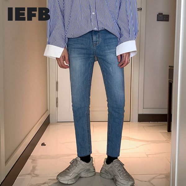 iefb men's clothing cropped jeans spring korean small leg pants slim denim blue trousers for male streetwear fashion male 9y4293 210524
iefb men's clothing cropped jeans spring korean small leg pants slim denim blue trousers for male streetwear fashion male 9y4293 210524