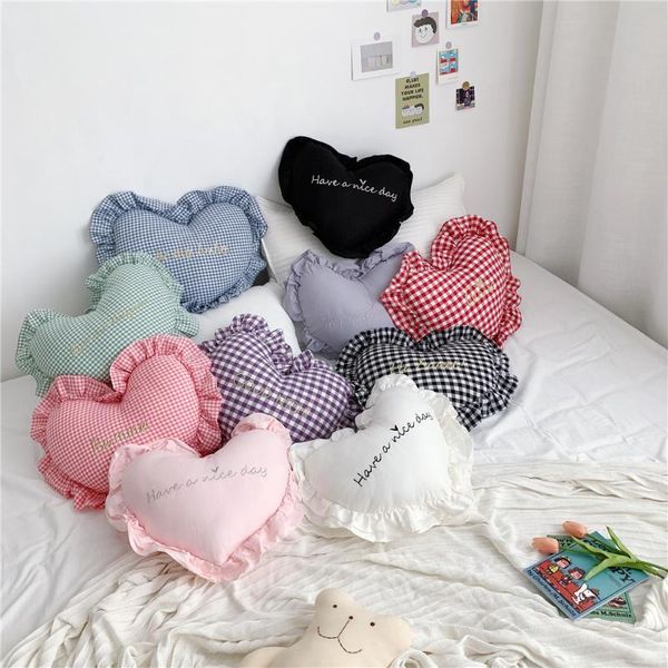 cushion/decorative pillow 45x40cm princess style heart shaped cushion sofa cotton fabric scallop throw back bedroom birthday gift
cushion/decorative pillow 45x40cm princess style heart shaped cushion sofa cotton fabric scallop throw back bedroom birthday gift