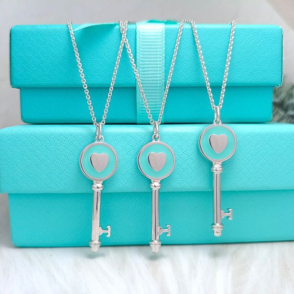 2022 brand original jewelry designer necklace blue enamel love heart key pendant women's personality simple high-end sweater chain, Silver
2022 brand original jewelry designer necklace blue enamel love heart key pendant women's personality simple high-end sweater chain, Silver
