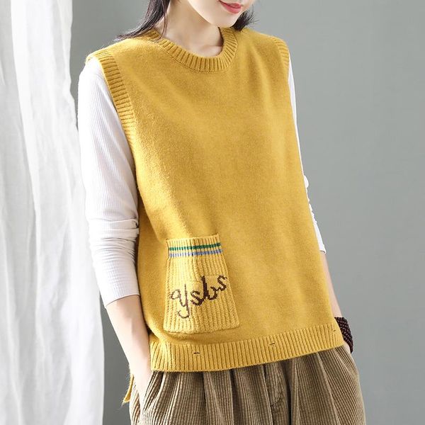 women's vests women vest o neck knit 2021 spring autumn pullovers sleeveless sweater loose embroidered pockets casual coat, Black;white
women's vests women vest o neck knit 2021 spring autumn pullovers sleeveless sweater loose embroidered pockets casual coat, Black;white