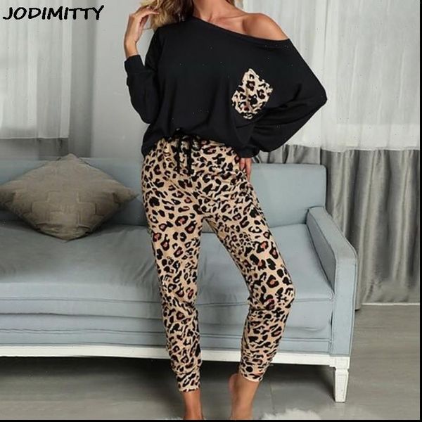 leopard print silk pajamas autumn women sleepwear fashion long sleeve o neck female home clothes nightwear, Black;red
leopard print silk pajamas autumn women sleepwear fashion long sleeve o neck female home clothes nightwear, Black;red